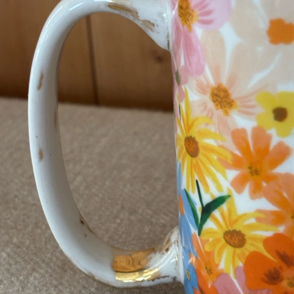 RIFLE PAPER CO. Marguerite Porcelain Mug